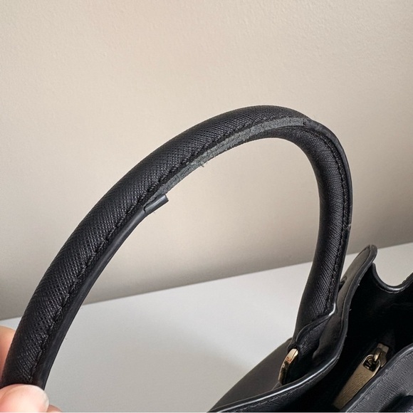 Michael Kors Dillon Saffiano Leather Satchel! - Picture 9 of 10